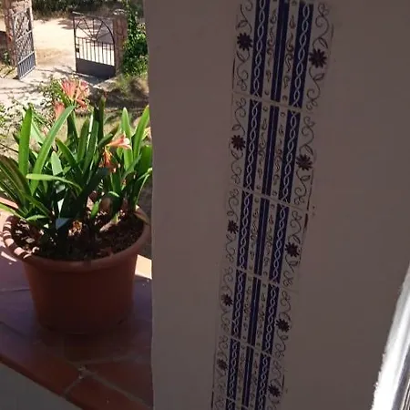 Casa De La Lala Con Piscina A 9 Km De Holiday home *